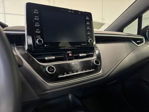 Used 2021 Toyota Corolla SE FWD image 19