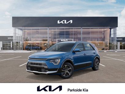 New 2025 Kia Niro SX