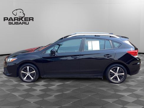 Used 2022 Subaru Impreza 2.0i Premium w/ Popular Package #3 AWD/4WD image 2