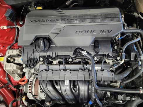 Used 2023 Hyundai Elantra SEL w/ Preferred Accessory Package FWD image 30