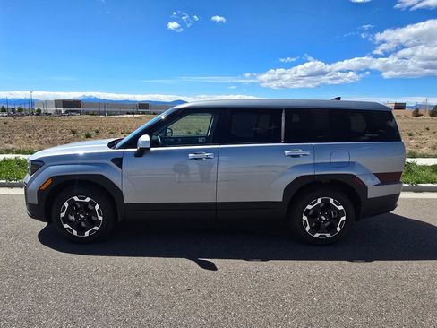 New 2026 Hyundai Santa Fe SE image 2