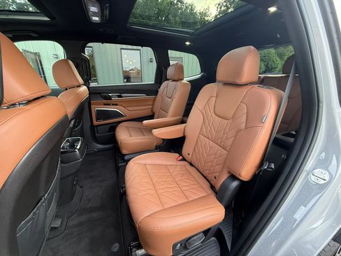 Used 2025 Kia Telluride SX X-Line AWD/4WD image 25
