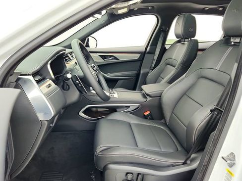 Certified 2025 Jaguar F-PACE R-Dynamic S image 25