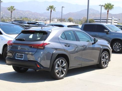 Certified 2025 Lexus UX 300h FWD image 21