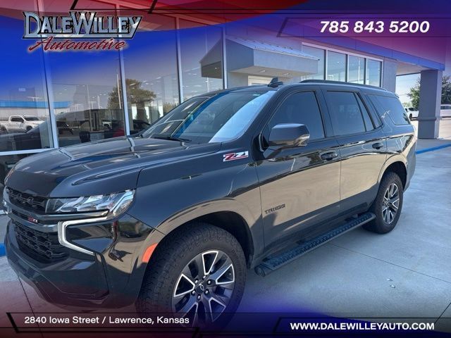 Used 2022 Chevrolet Tahoe Z71 w/ Luxury Package AWD/4WD image 1