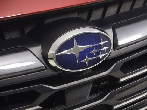 Used 2023 Subaru Outback Limited image 17