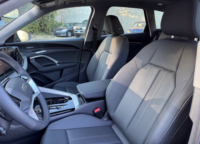 New 2026 Audi Q5 Premium Plus AWD/4WD image 14