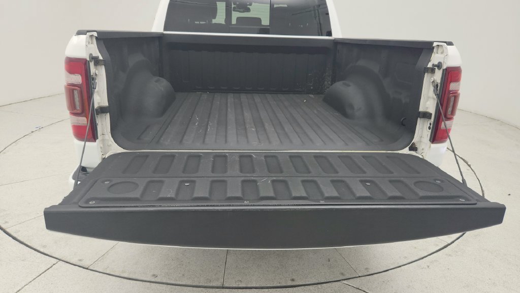 Used 2020 RAM 1500 Laramie w/ Sport Appearance Package AWD/4WD image 32