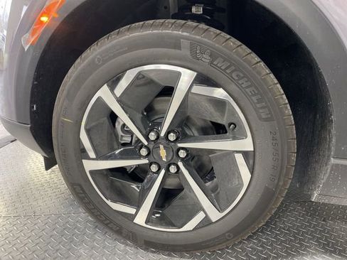 New 2026 Chevrolet Equinox EV LT image 10