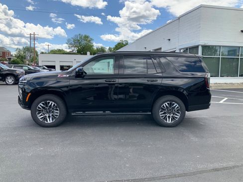 New 2026 Chevrolet Tahoe Z71 w/ Comfort Package AWD/4WD image 4