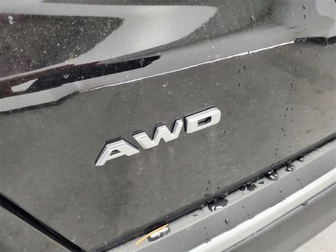 New 2026 Cadillac XT5 Luxury w/ LPO, Floor Liner Package image 30