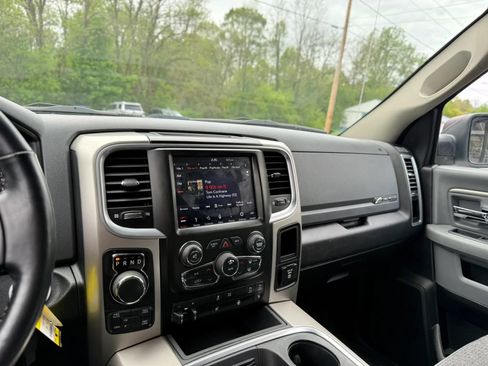 Used 2018 RAM 1500 Big Horn AWD/4WD image 12