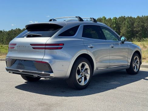 New 2026 Genesis GV70 2.5T Advanced AWD/4WD image 13