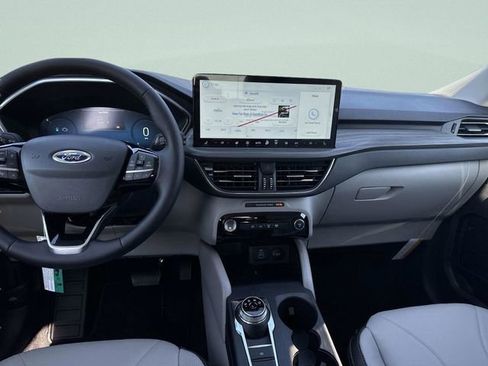 New 2026 Ford Escape SE w/ PHEV Premium Package FWD image 38
