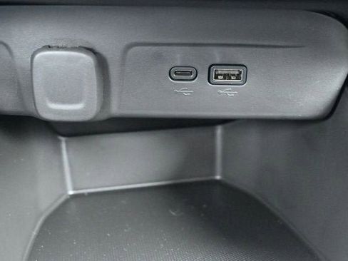 New 2026 Chevrolet Trax LT w/ LT Convenience Package FWD image 28
