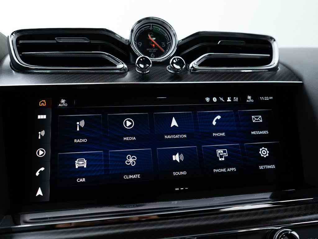 Certified 2022 Bentley Bentayga AWD/4WD image 39