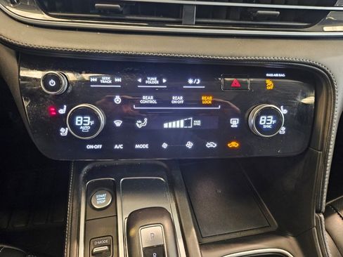 Used 2023 INFINITI QX60 Luxe w/ Cargo Package image 36