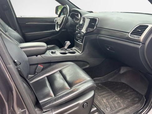 Certified 2020 Jeep Grand Cherokee Limited w/ Premium Lighting Group AWD/4WD image 30