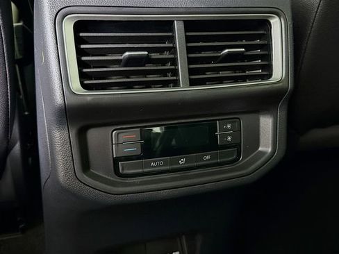 New 2026 Volkswagen Atlas Peak Edition AWD/4WD image 25
