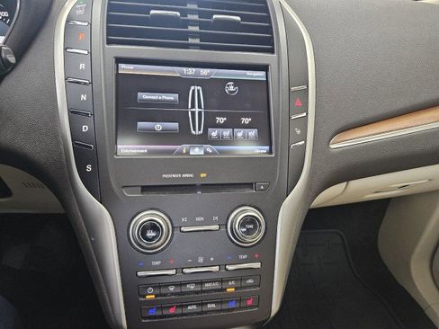 Used 2015 Lincoln MKC AWD w/ Equipment Group 102A Reserve image 25