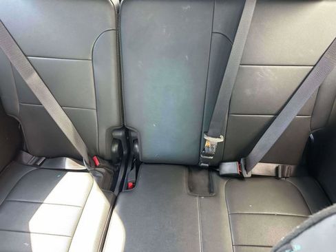 Used 2023 Chevrolet Traverse Premier w/ Redline Edition image 11