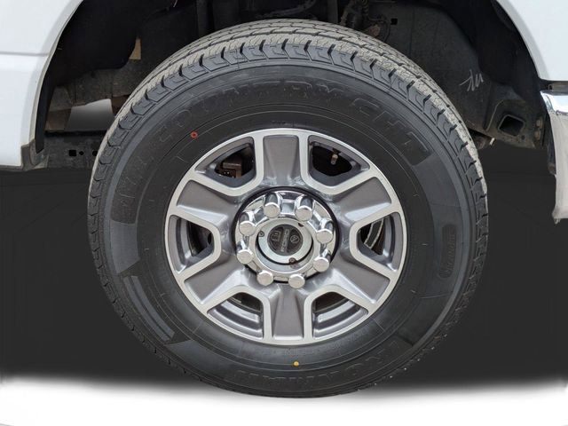 Used 2024 Ford F250 Lariat AWD/4WD image 11