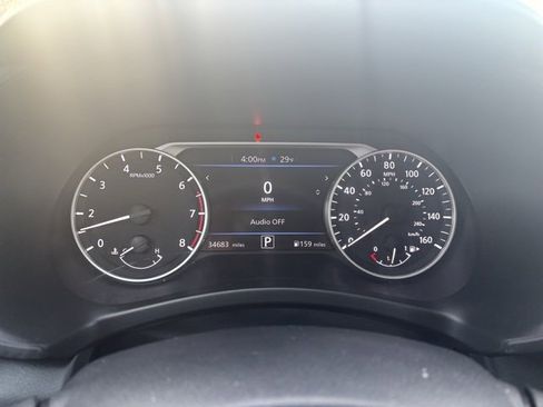 Used 2024 Nissan Sentra SV image 9