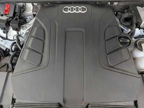 Used 2019 Audi Q7 3.0T Premium Plus w/ Premium Plus Package AWD/4WD image 30