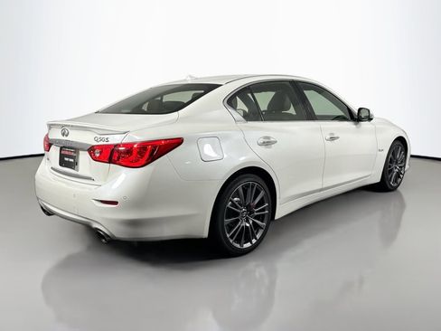 Used 2017 INFINITI Q50 Red Sport 400 image 5