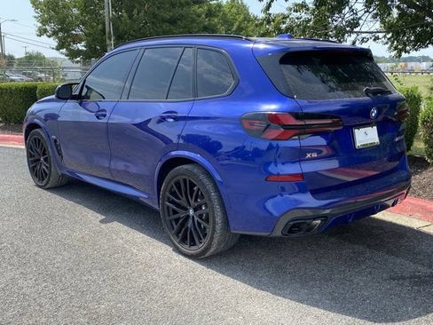 Used 2024 BMW X5 M60i AWD/4WD image 3