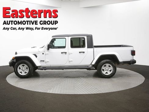 Used 2023 Jeep Gladiator Sport image 60
