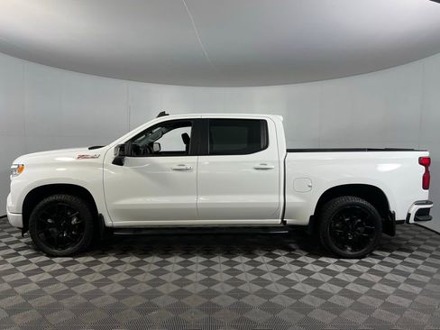 Used 2022 Chevrolet Silverado 1500 RST image 9