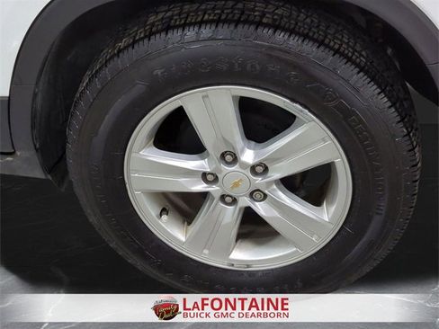 Certified 2020 Chevrolet Trax LT w/ Sun & Sound Package image 31