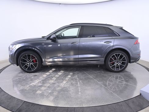 Used 2020 Audi Q8 Prestige w/ Prestige Package image 2