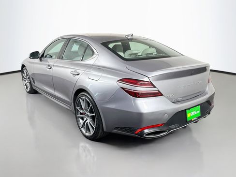 Used 2025 Genesis G70 2.5T RWD image 7