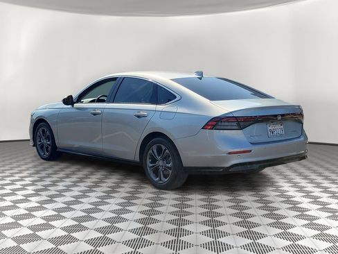 Certified 2024 Honda Accord EX-L image 4