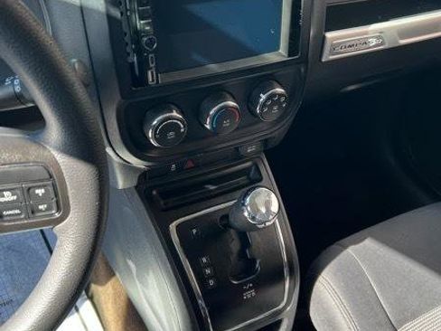 Used 2015 Jeep Compass Sport w/ Power Value Group image 2