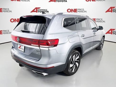 Used 2024 Volkswagen Atlas SEL AWD/4WD image 7