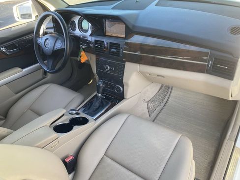 Used 2010 Mercedes-Benz GLK 350 4MATIC image 12