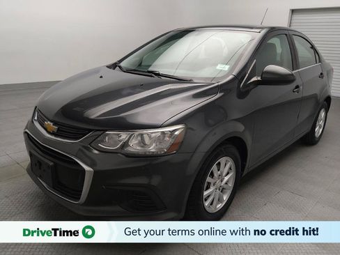Used 2019 Chevrolet Sonic LT FWD image 1
