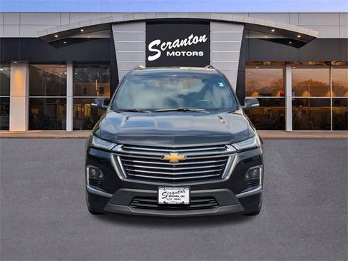 Used 2022 Chevrolet Traverse Premier image 8