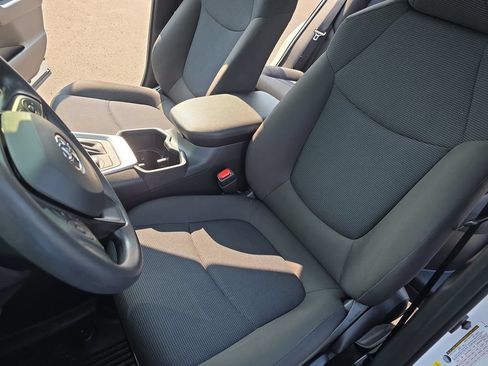 Certified 2025 Toyota RAV4 LE AWD/4WD image 18
