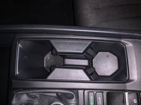 Used 2025 Honda Accord LX image 31