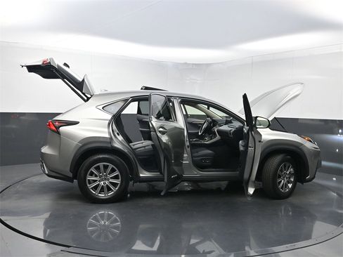 Used 2020 Lexus NX 300h 300h image 35