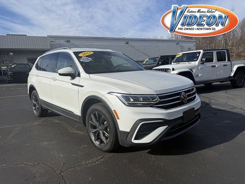 Used 2023 Volkswagen Tiguan SE image 1