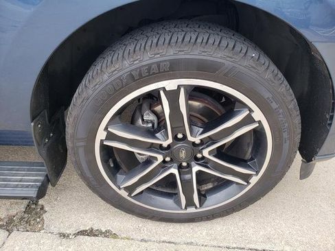 Certified 2019 Ford Expedition Limited w/ Equipment Group 303A image 28