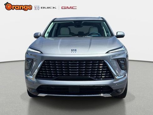 New 2026 Buick Enclave Avenir w/ Super Cruise Package image 8