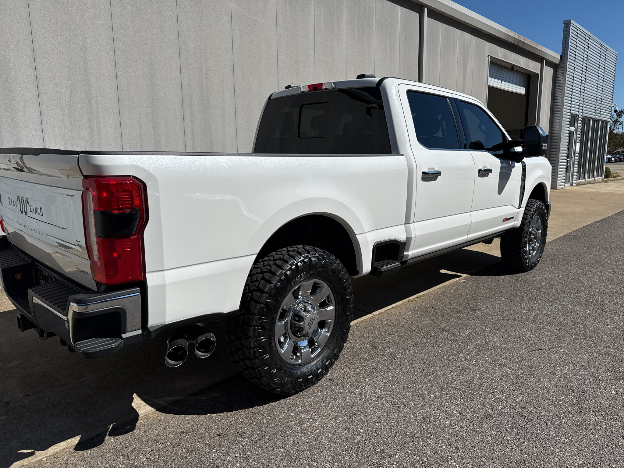Used 2025 Ford F250 King Ranch w/ Chrome Package AWD/4WD image 4