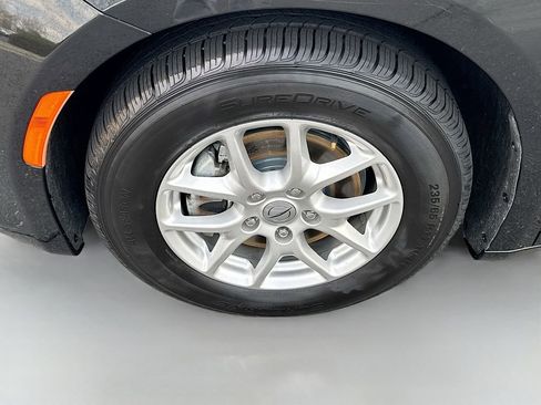 Used 2023 Chrysler Voyager LX FWD image 29