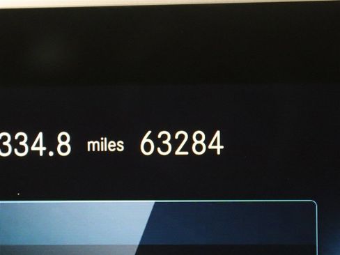 Used 2021 Mercedes-Benz GLA 35 AMG 4MATIC image 23